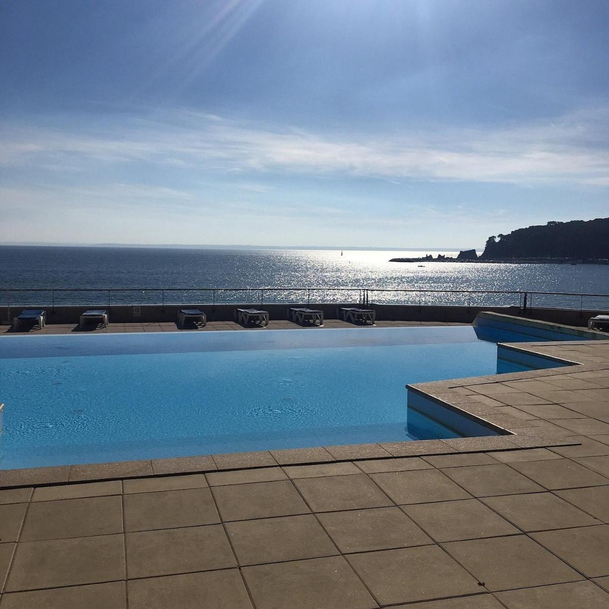 Ti Cap - A Pieds - Piscine Apartment